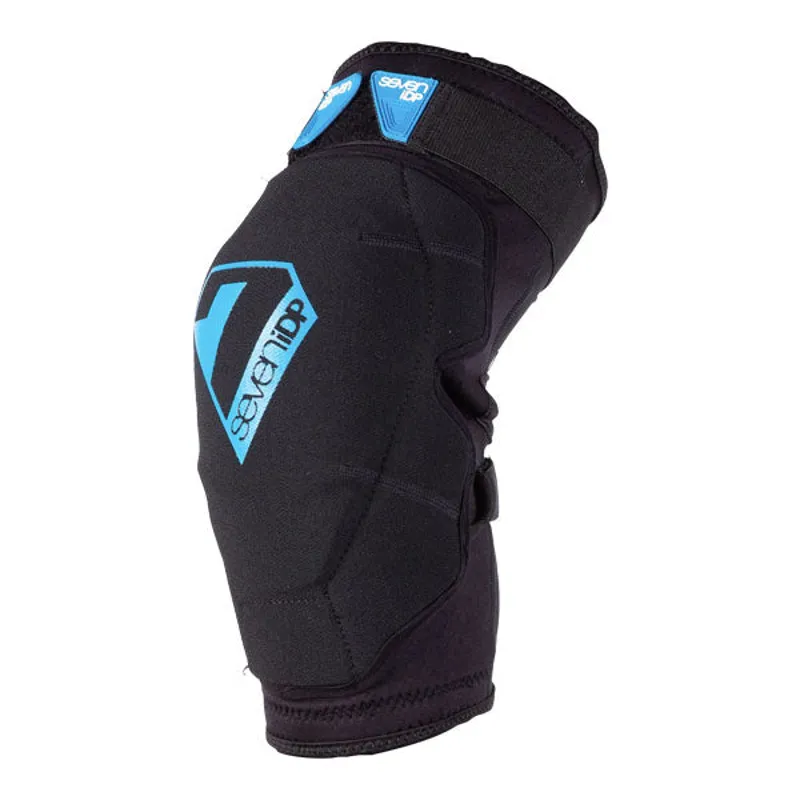 7IDP Flex Knee Pads in Black