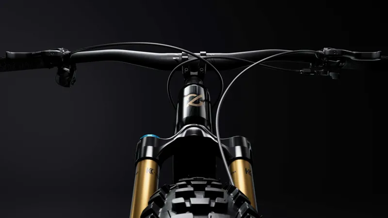 Amflow PL Carbon Pro 2025-4