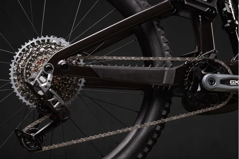 Santa Cruz Bullit 90 MX Black 2026-5